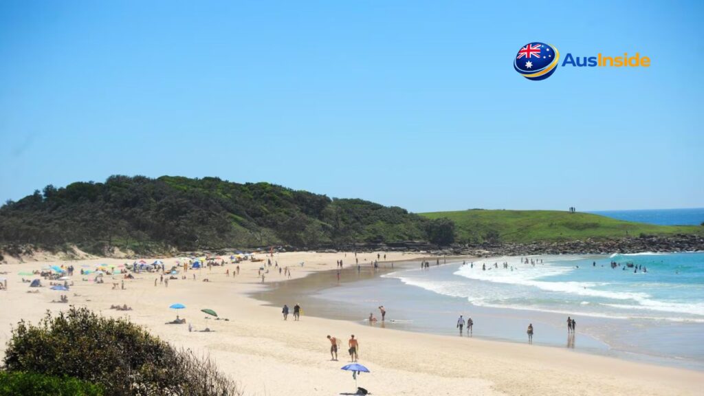 Pippi Beach: View, Guide, Activity & More